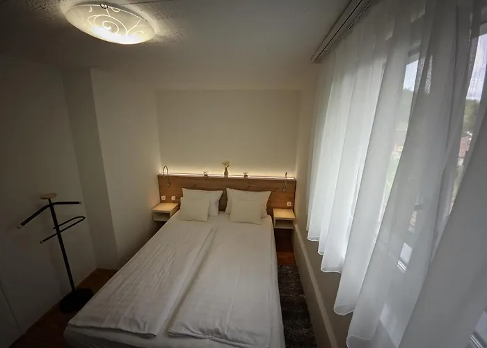 Vendeghaz Casa de Férias Szarvaskő