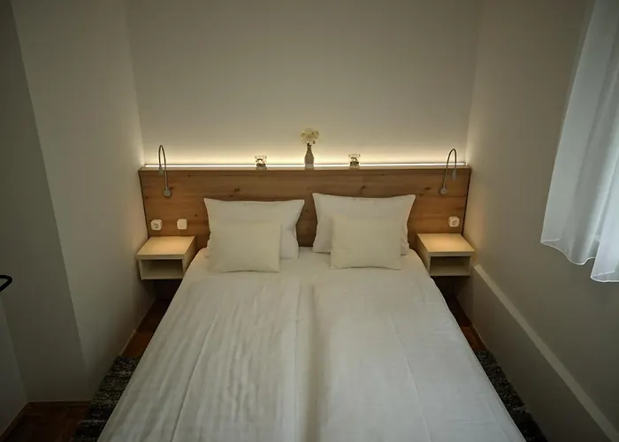 Vendeghaz Szarvaskő